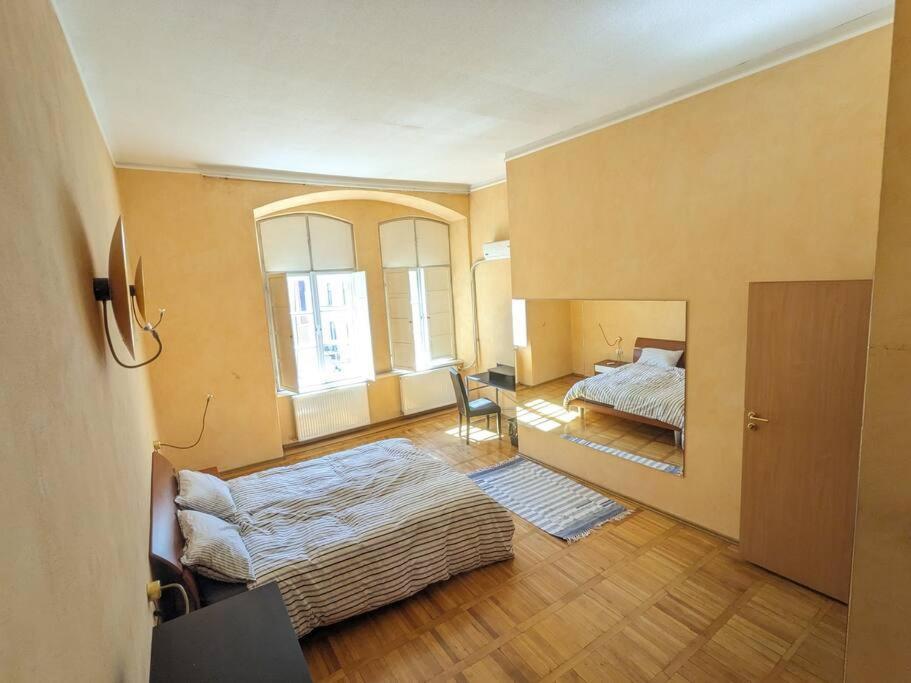 Boheme Central Apartment Timişoara Extérieur photo